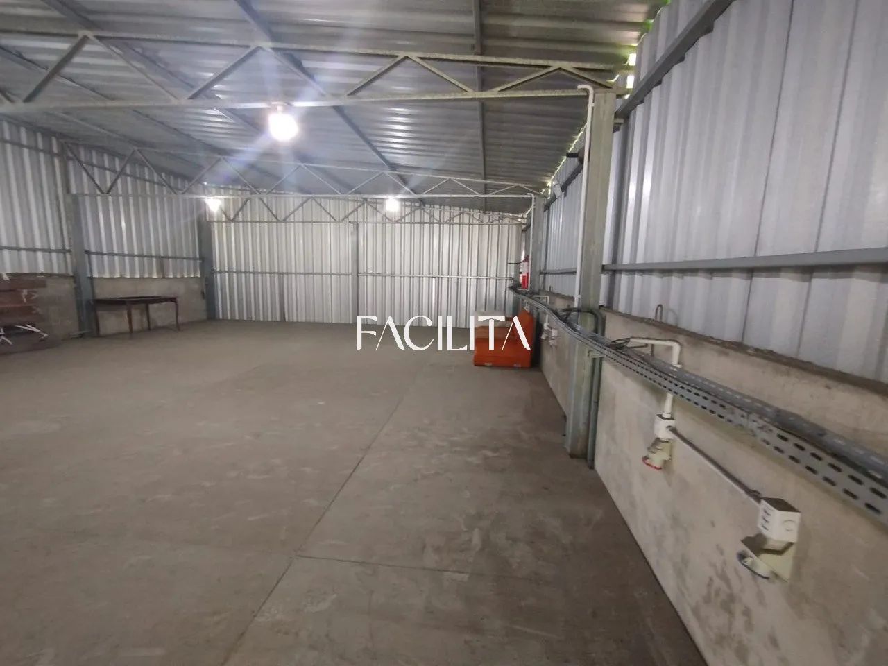 Galpão comercial para locação no bairro Rio Tavares, Florianópolis - Foto 5