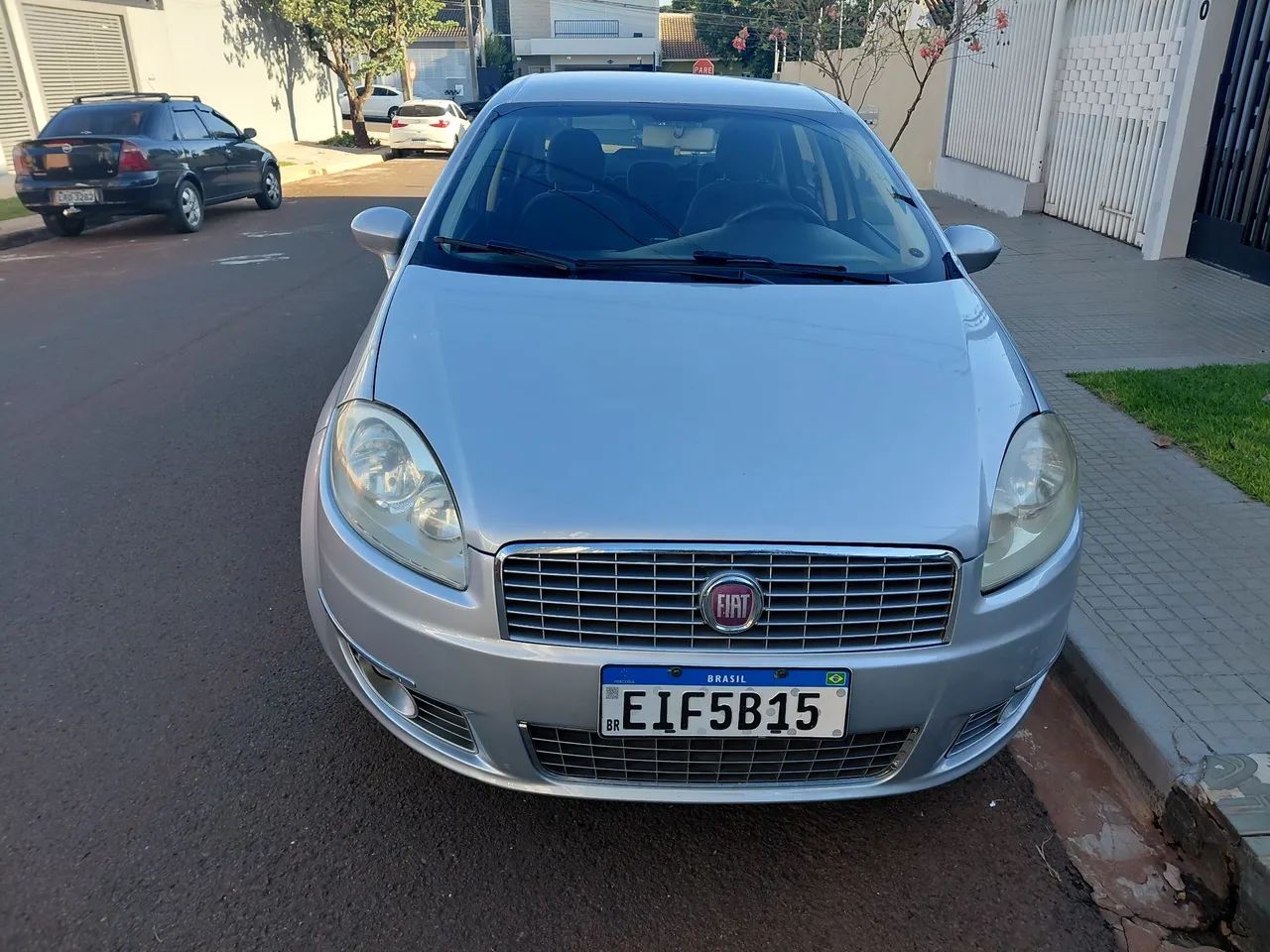 Fiat Linea 1.9/ HLX 1.9/ 1.8 Flex 16V 4P 2010