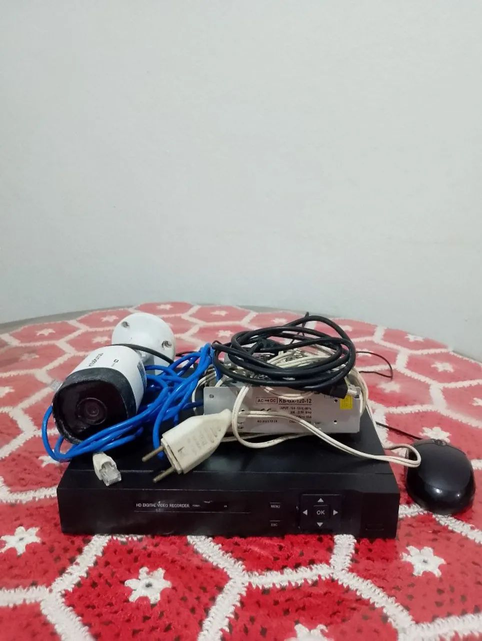 DVR 4 Canais Usado ótimo Estado+ Câmera de Segurança | Sistema Completo | Até 4 Câmeras 