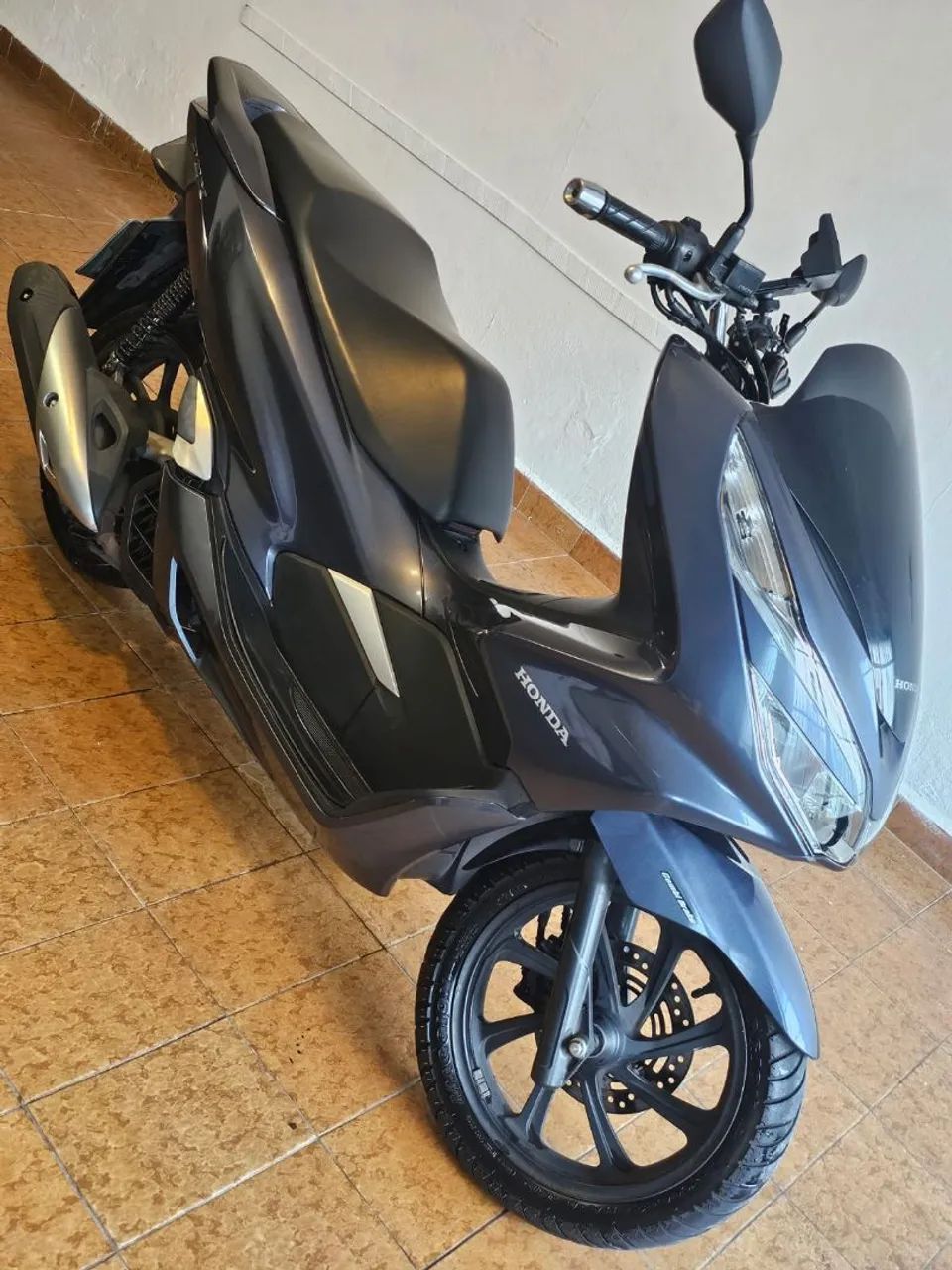 Pcx toda revisada  - Foto 2