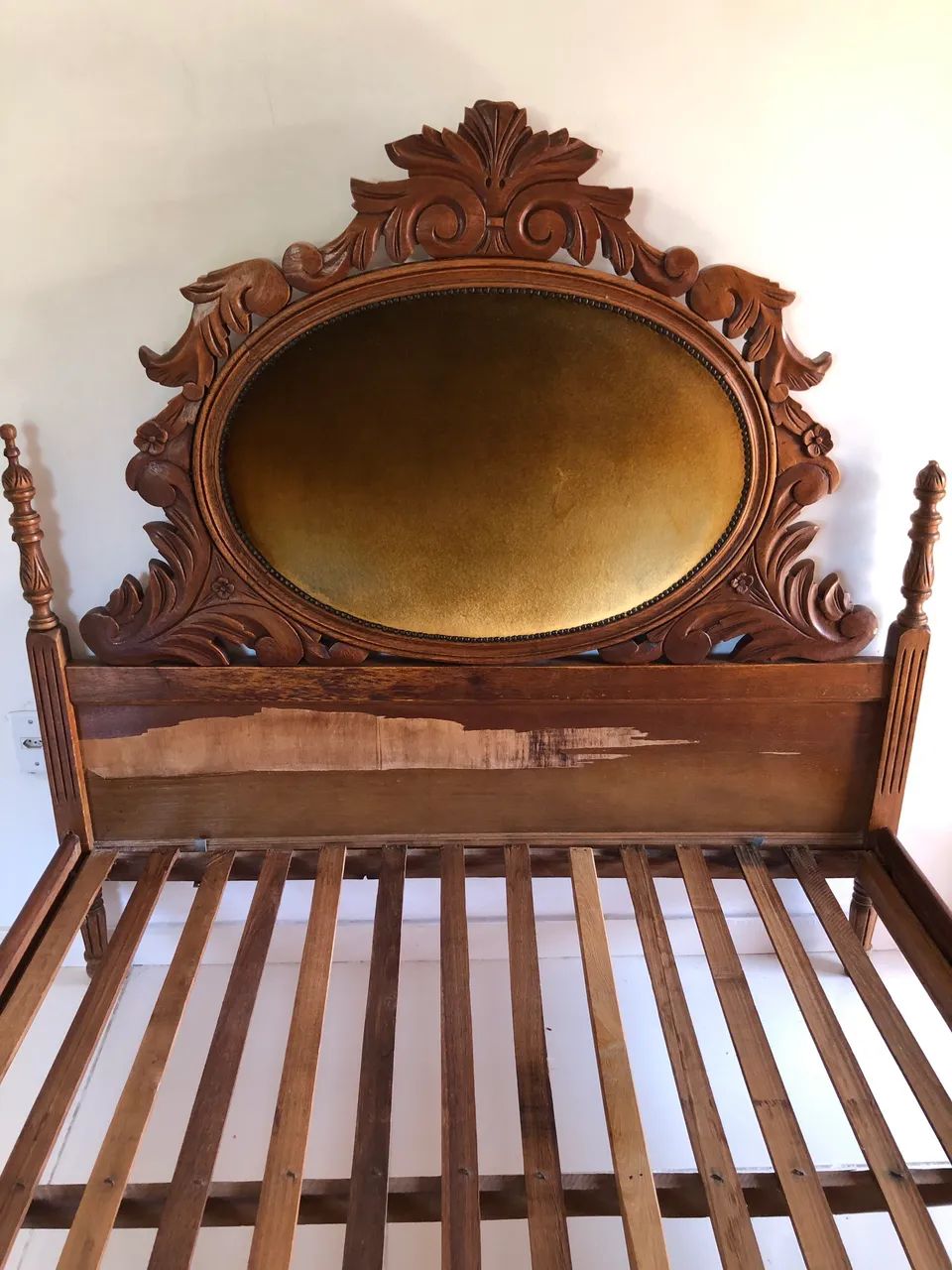 Cama de madeira linda! Aceito oferta. - Foto 2