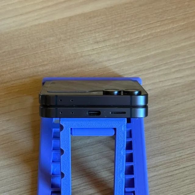 Samsung Z Flip 6 - 256gb - Foto 5
