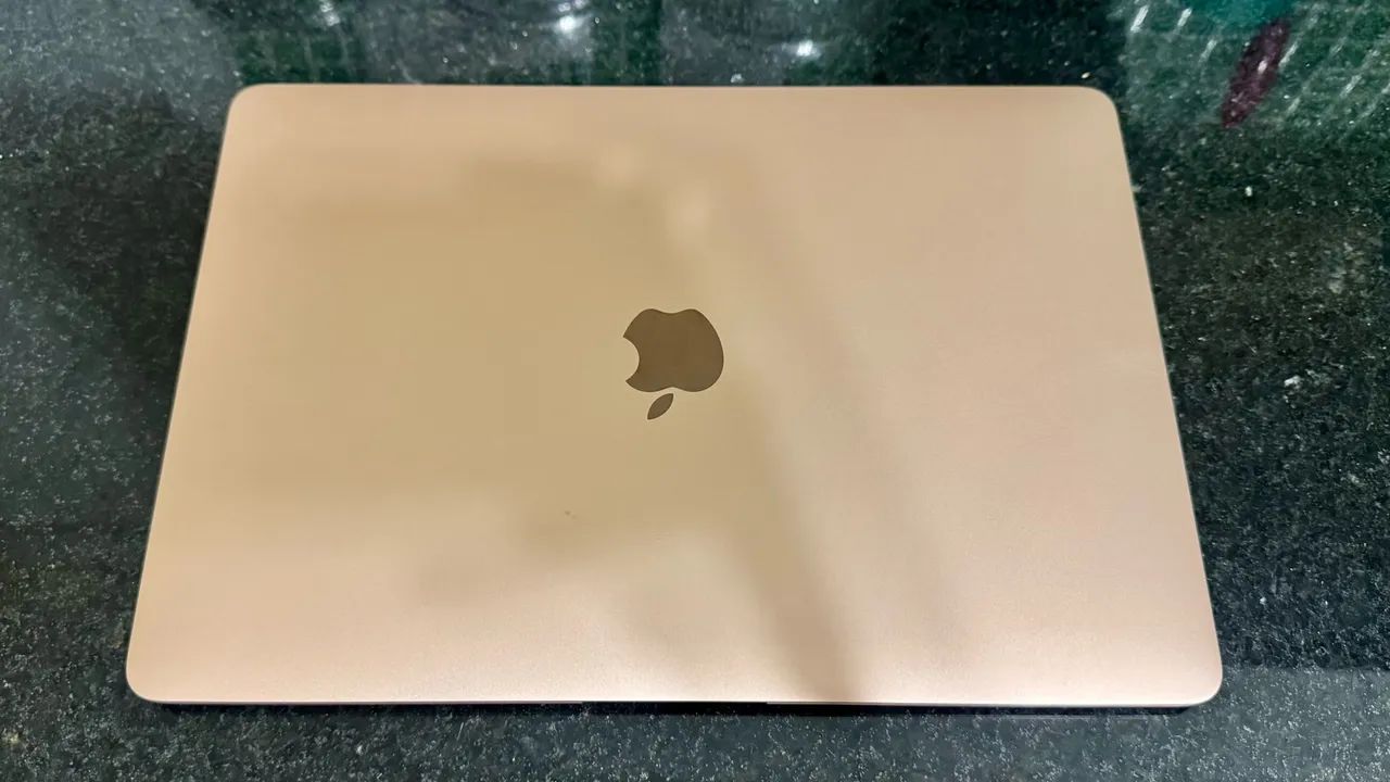 VENDO MacBook Air 13-inch