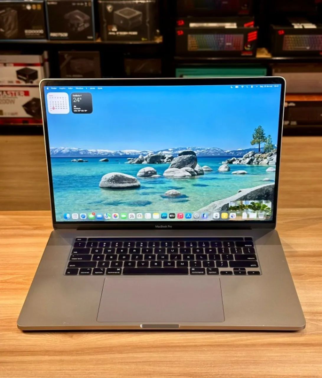 Macbook pro 16 polegadas 2019 i7 / 16gb - Seminovo (Loja Fisica