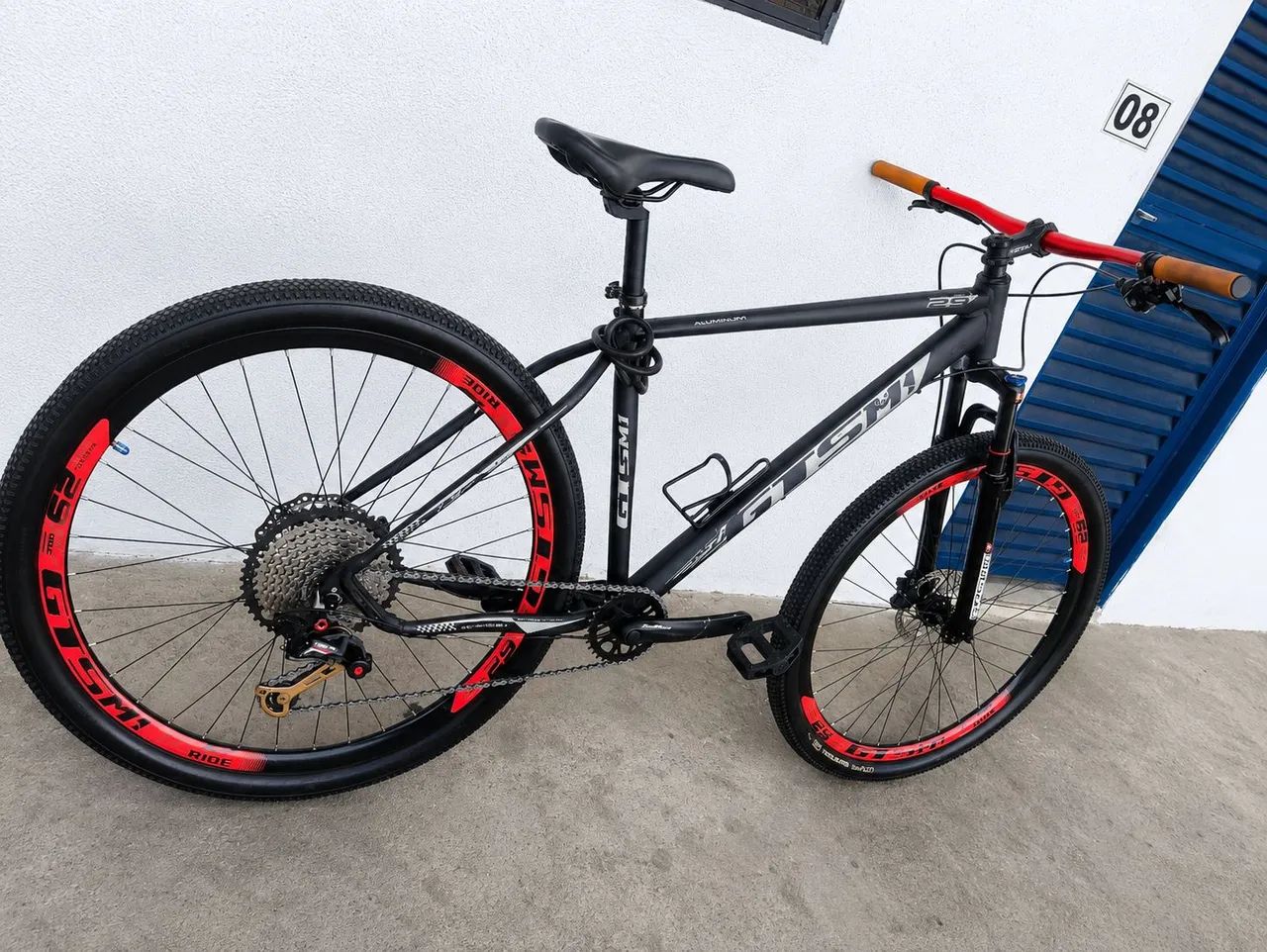 Bicicleta aro 29 MT200