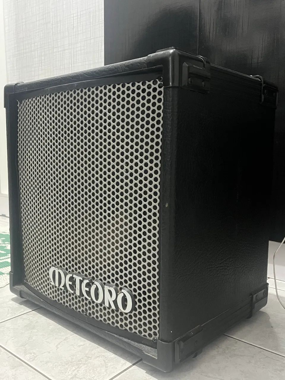 Amplificador meteoro 451035600792463362