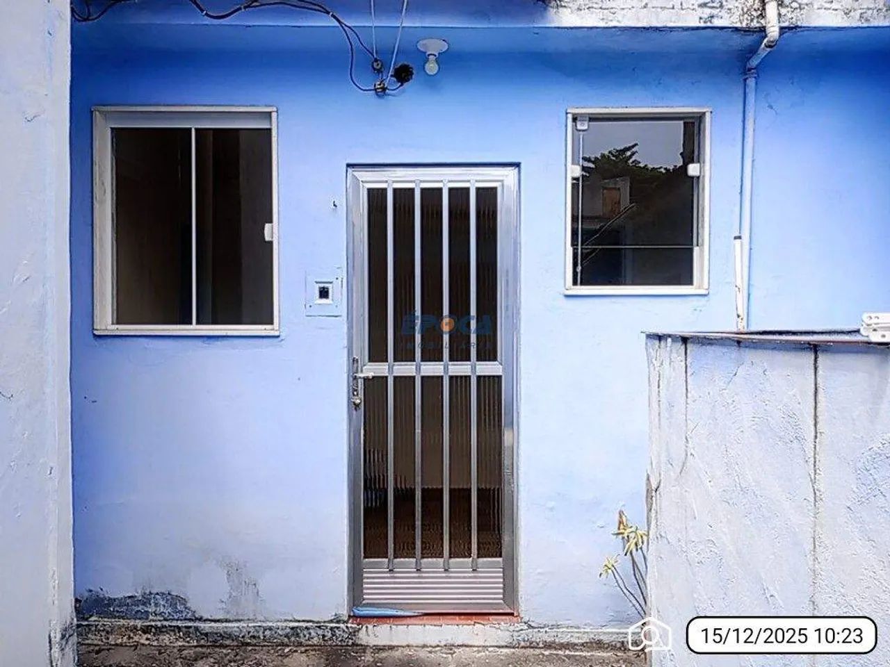 CASA NA PENHA CIRCULAR, 1 QUARTO E ÁREA DE SERVIÇO!!