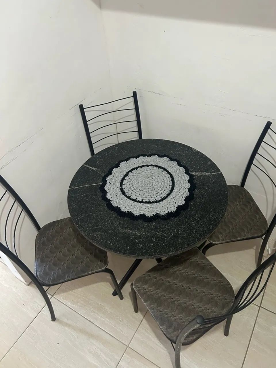 Mesa de mármore 4 lugares  - Foto 3