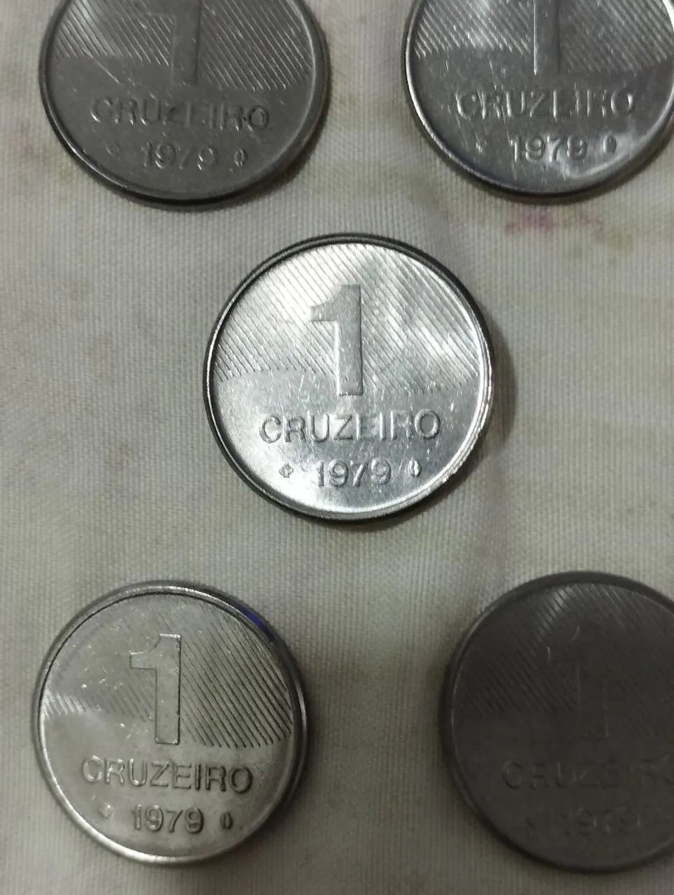 Vendo este lote de moedas 