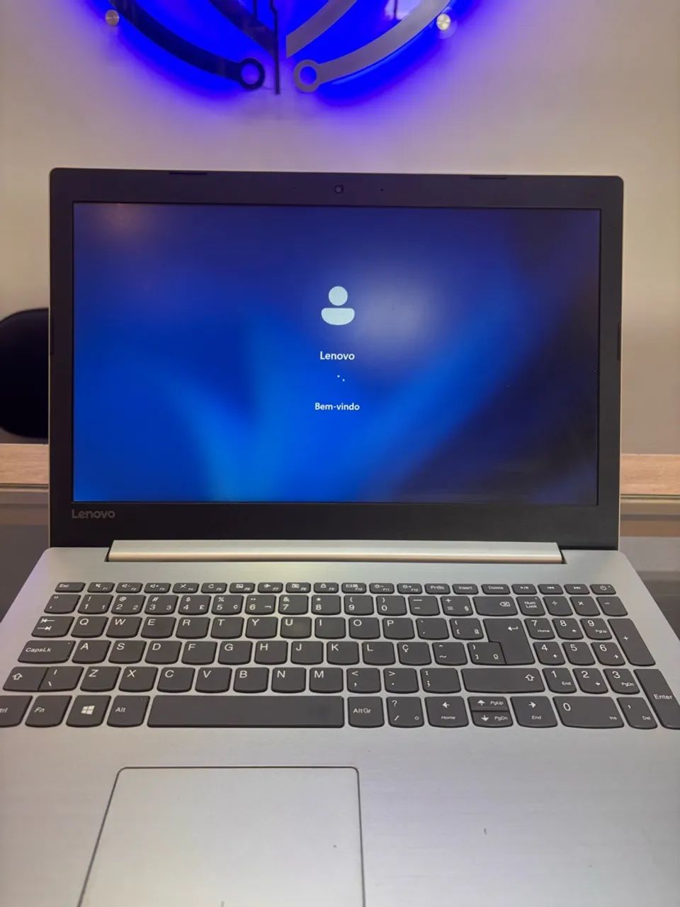 Notebook Lenovo semi novo - Foto 5