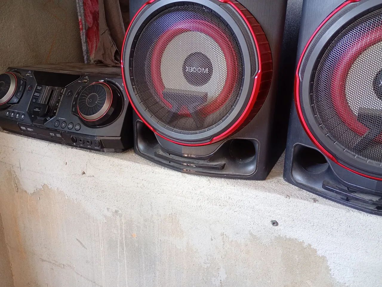 SOM LG XBOOM