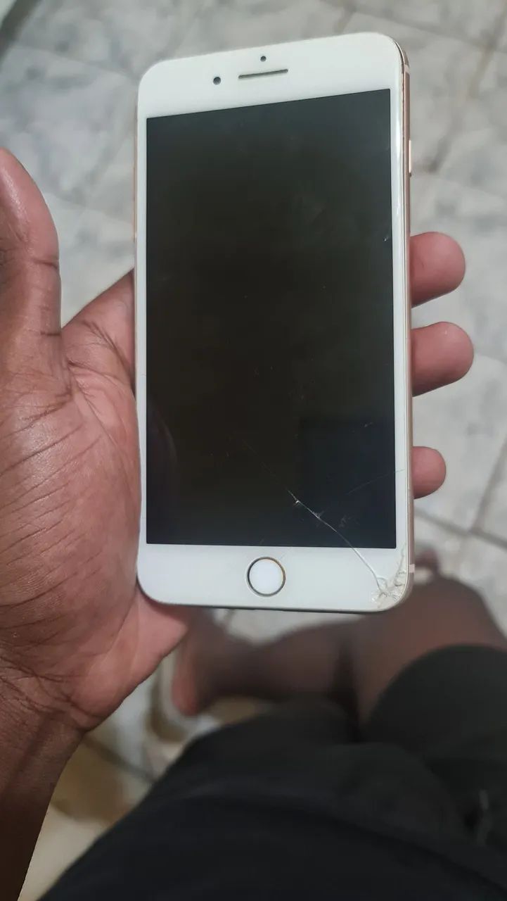 Vendo peça de iPhone 8 Plus - Foto 2