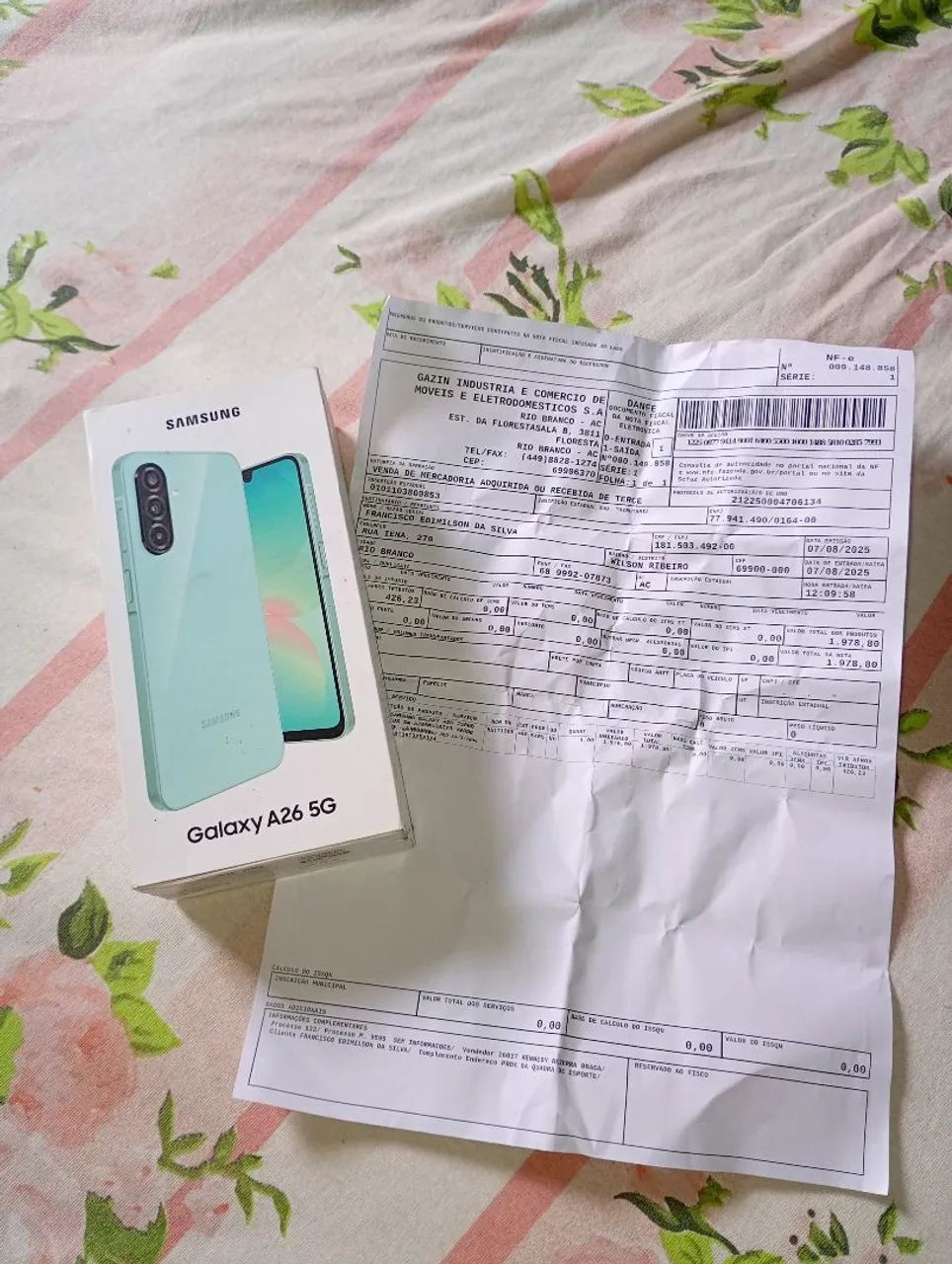 Vendo esse célula A26  sansugue 5g 256 de memória  8 de ram