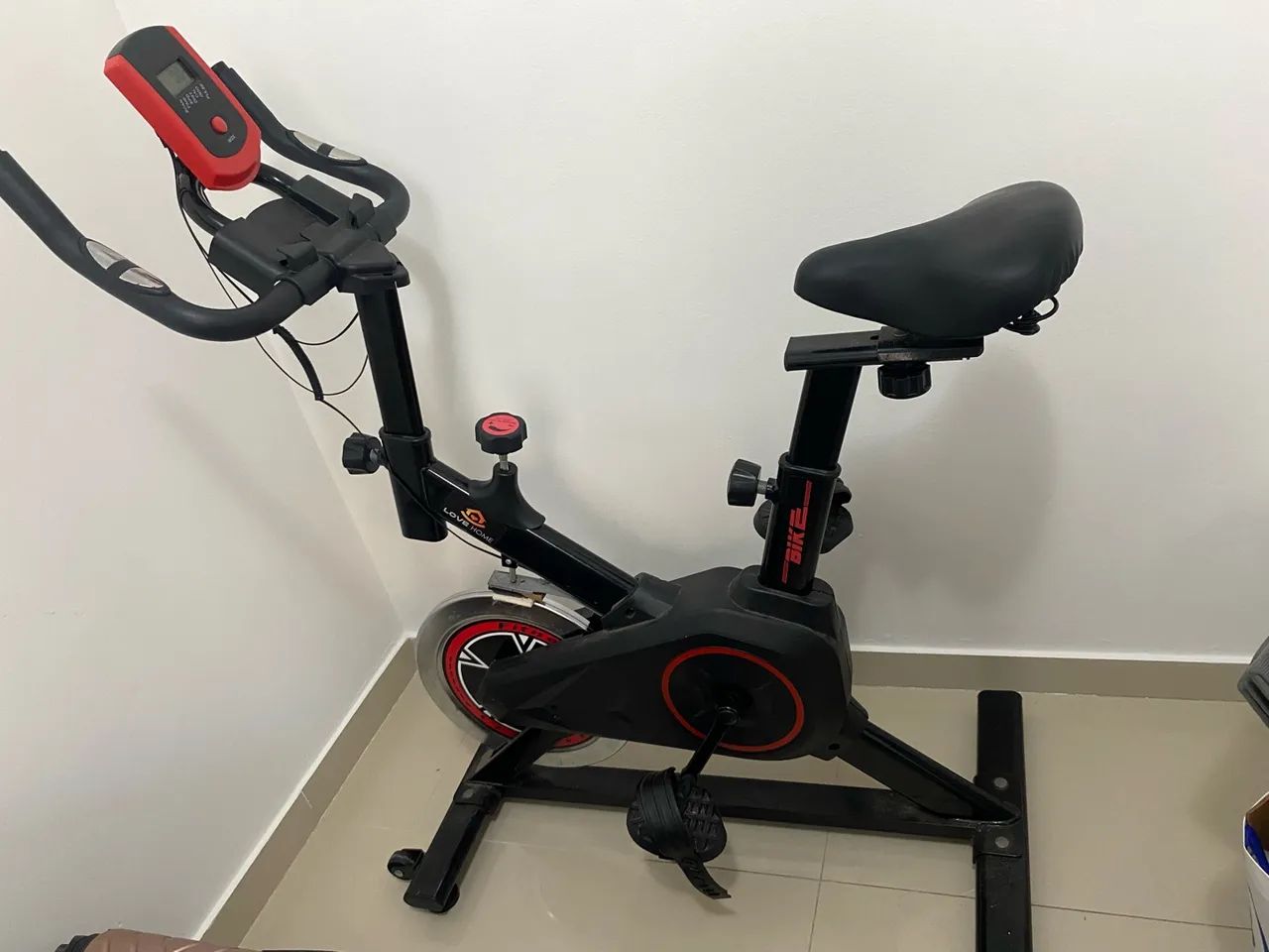  Bicicleta ergométrica 