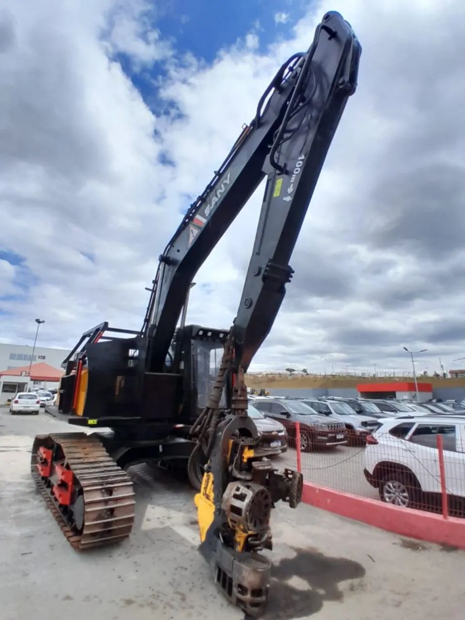 ESCAVADEIRA HARVESTER ESTEIRA SANY SY215F 21T 21/21 HORÍMETRO 14.714