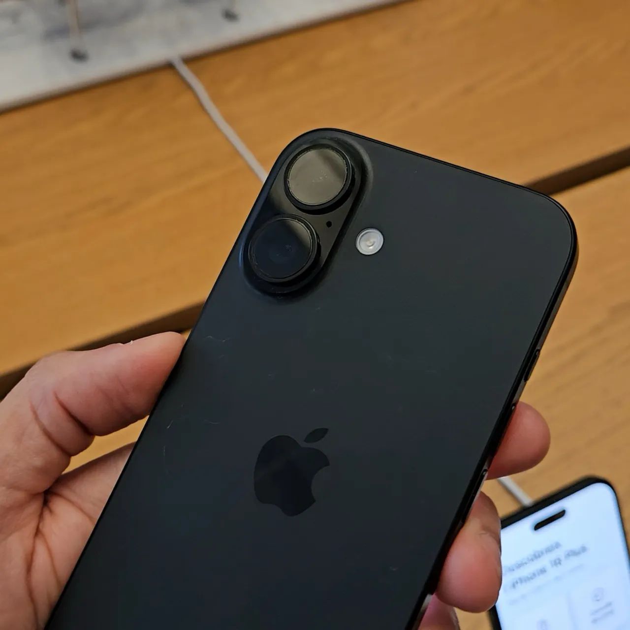 VENDO IPHONE 16 128 Gb