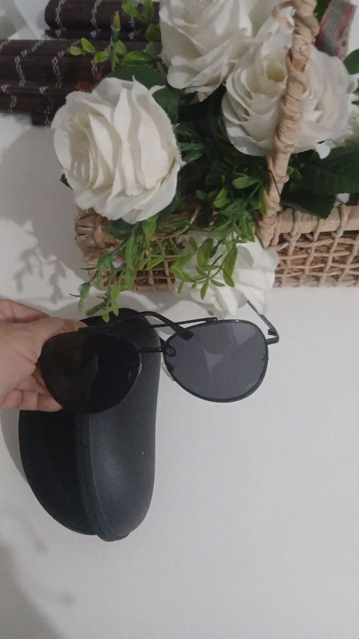 Óculos cada um r$ 100 original - Foto 2