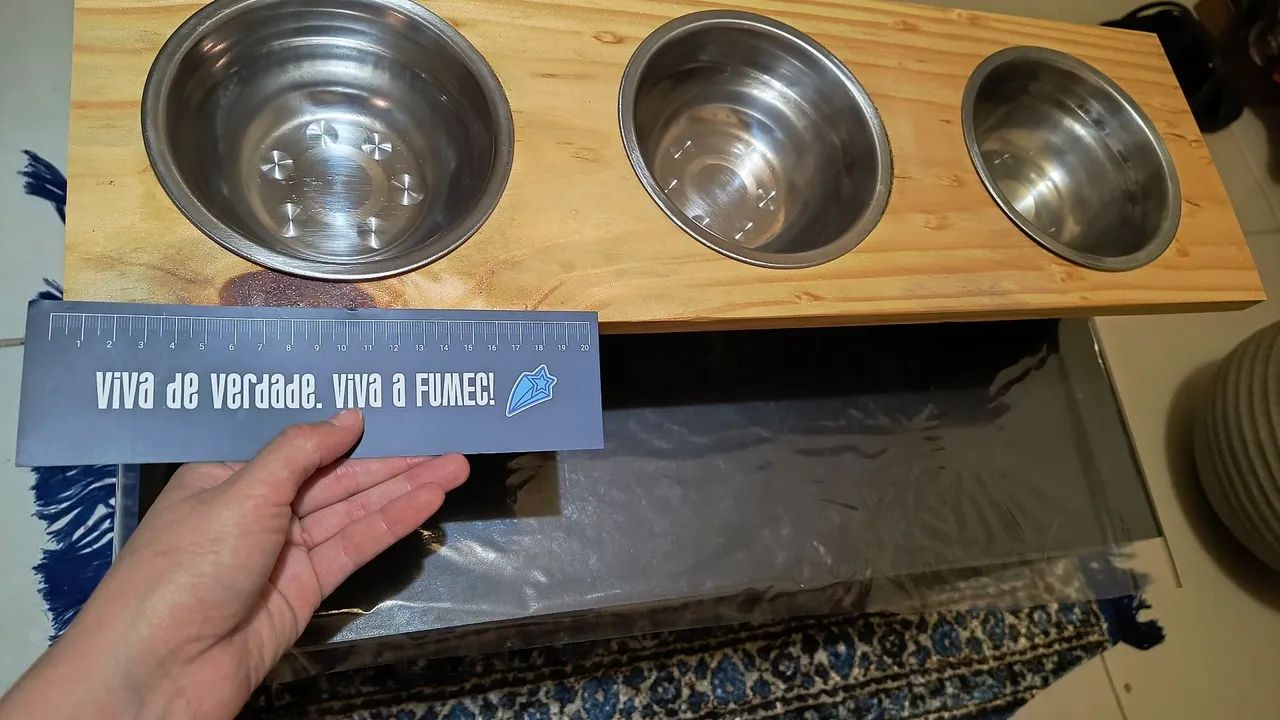 Comedouro triplo para pet