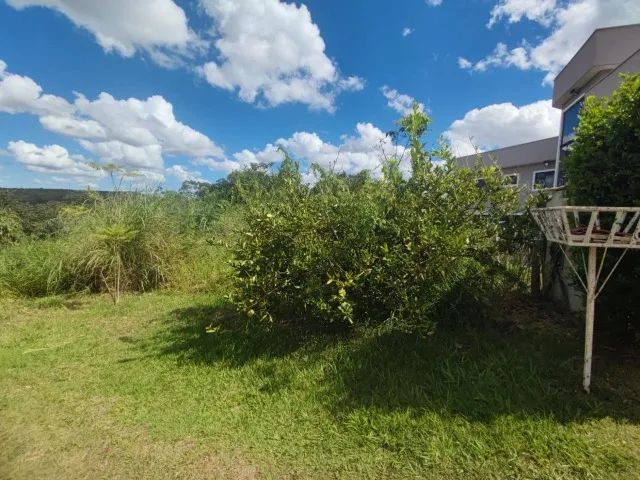 Lote de 756m² Escriturado no Condomínio Belvedere Green | Divisa com APP | Projeto Incluso - Foto 4