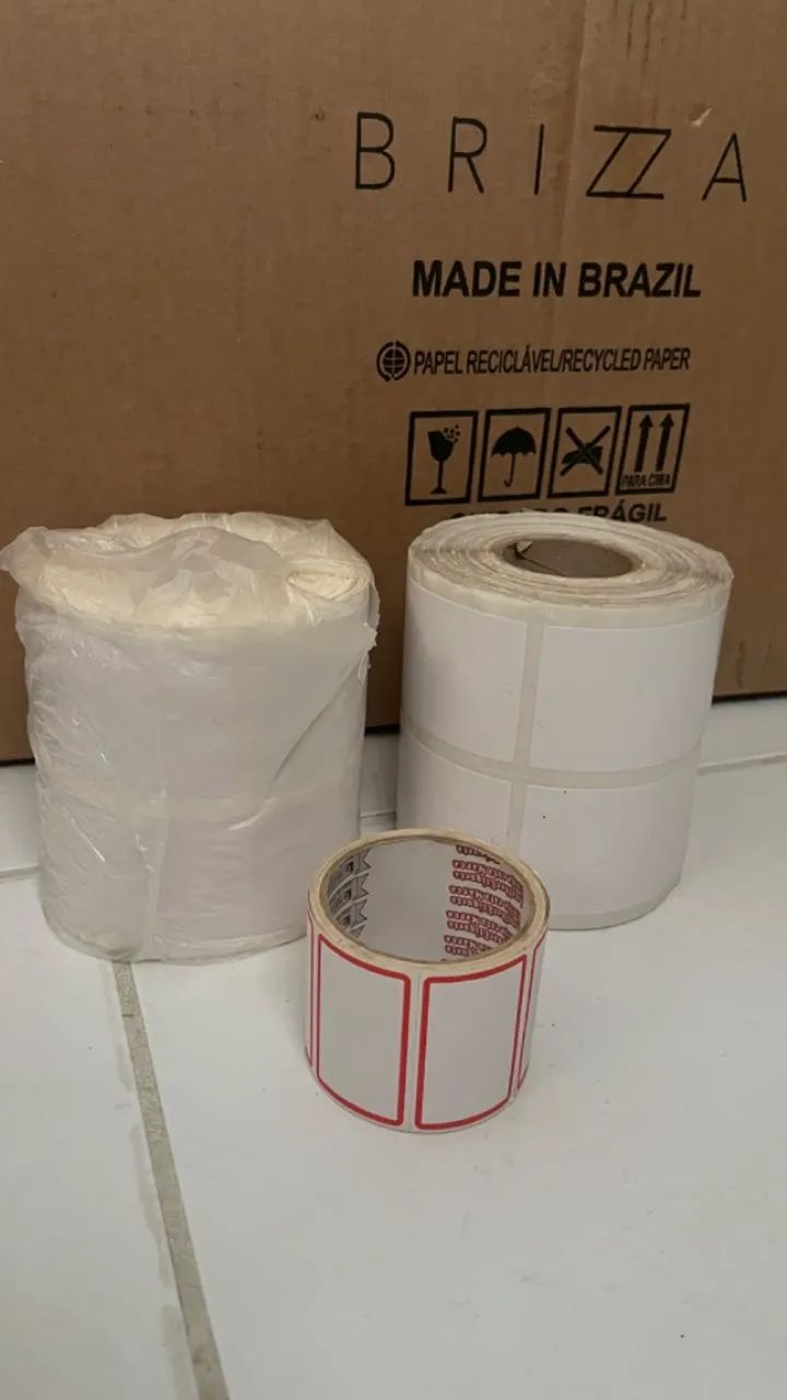 Rolos de Etiquetas Adesiva Couchê Branca - Foto 2
