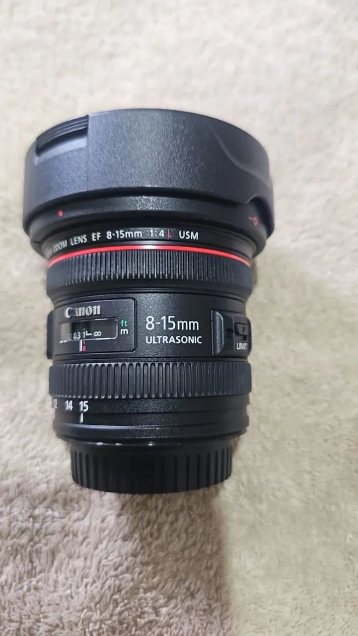 Objetiva Canon EF 8-15mm f/4L USM
