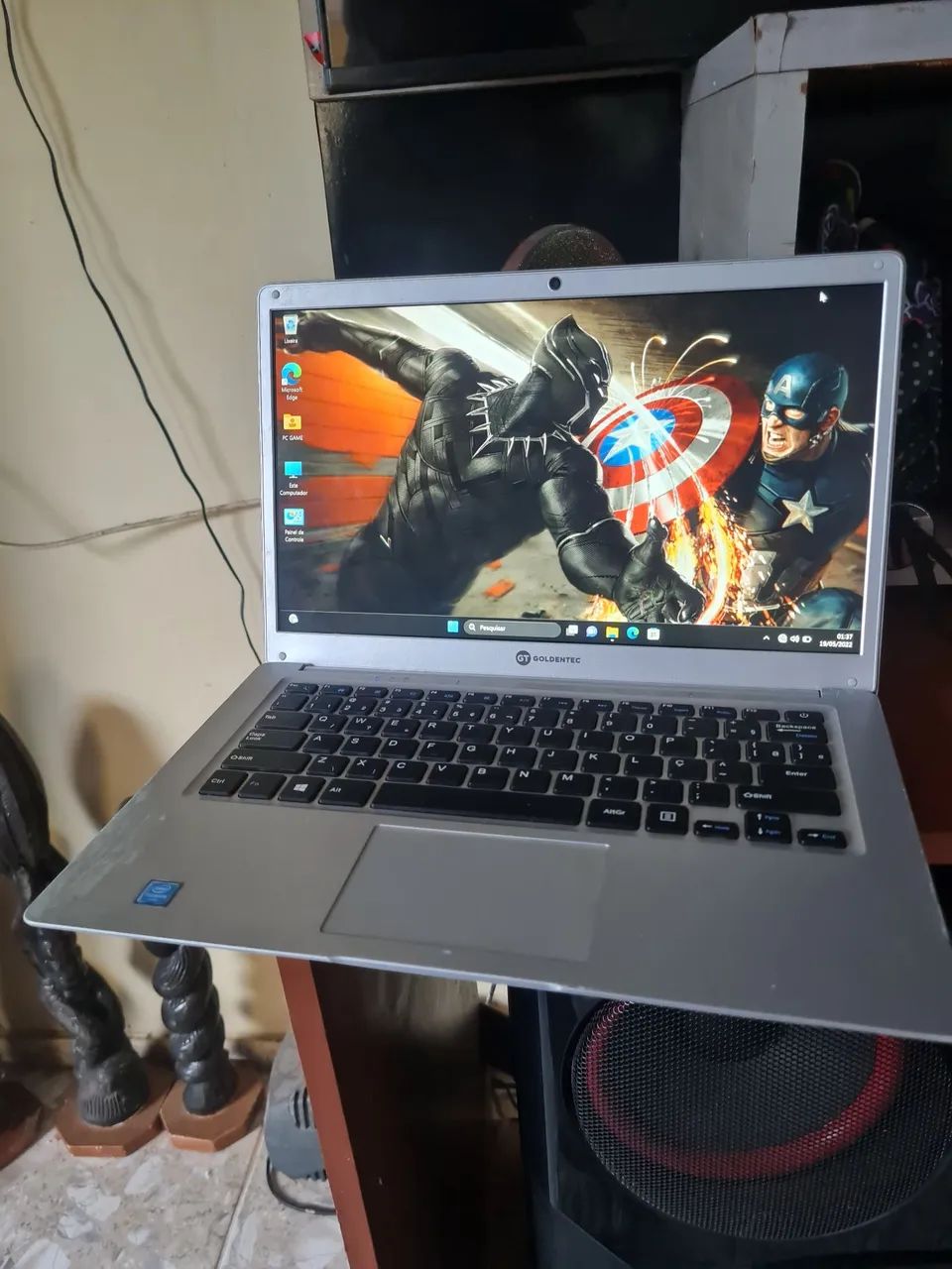 Notebook ótimo pra DJ e estudar 7hrs bateria ? 