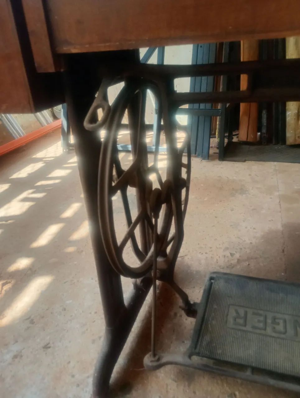 Máquina antiga  - Foto 3