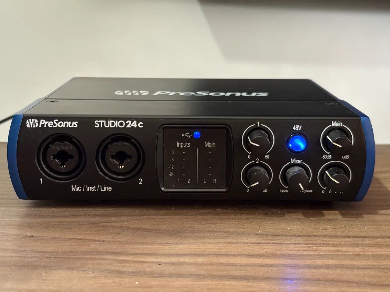 Interface de Áudio Presonus Studio 24c