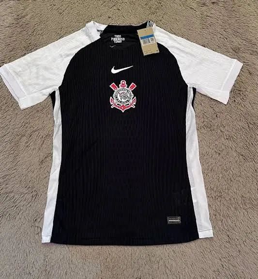 Camisa II do Corinthians modelo torcedor 2025