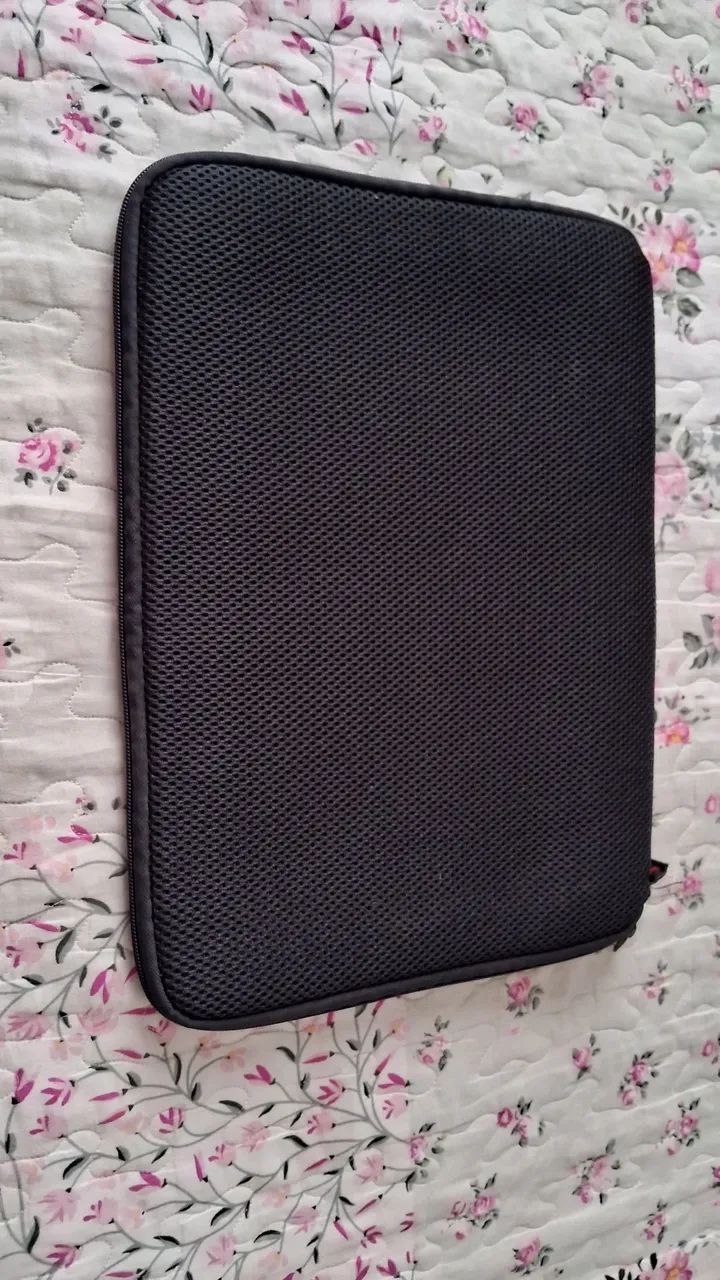Capa notebook  preto