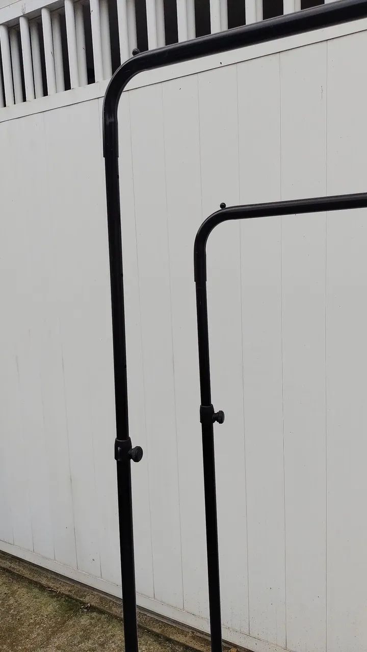 Arara para roupas - Foto 2