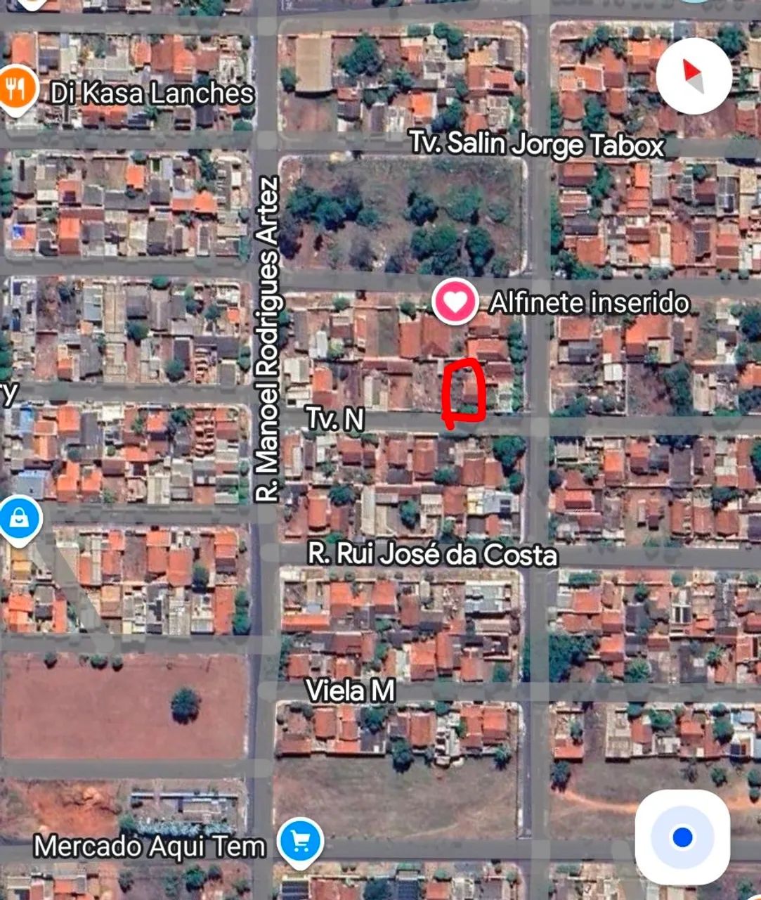 Terreno murado com edicula no asfalto. - Foto 3