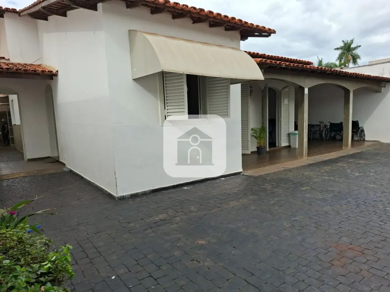 Casa Comercial Para Venda No Bairro Osvaldo Rezende - Foto 3