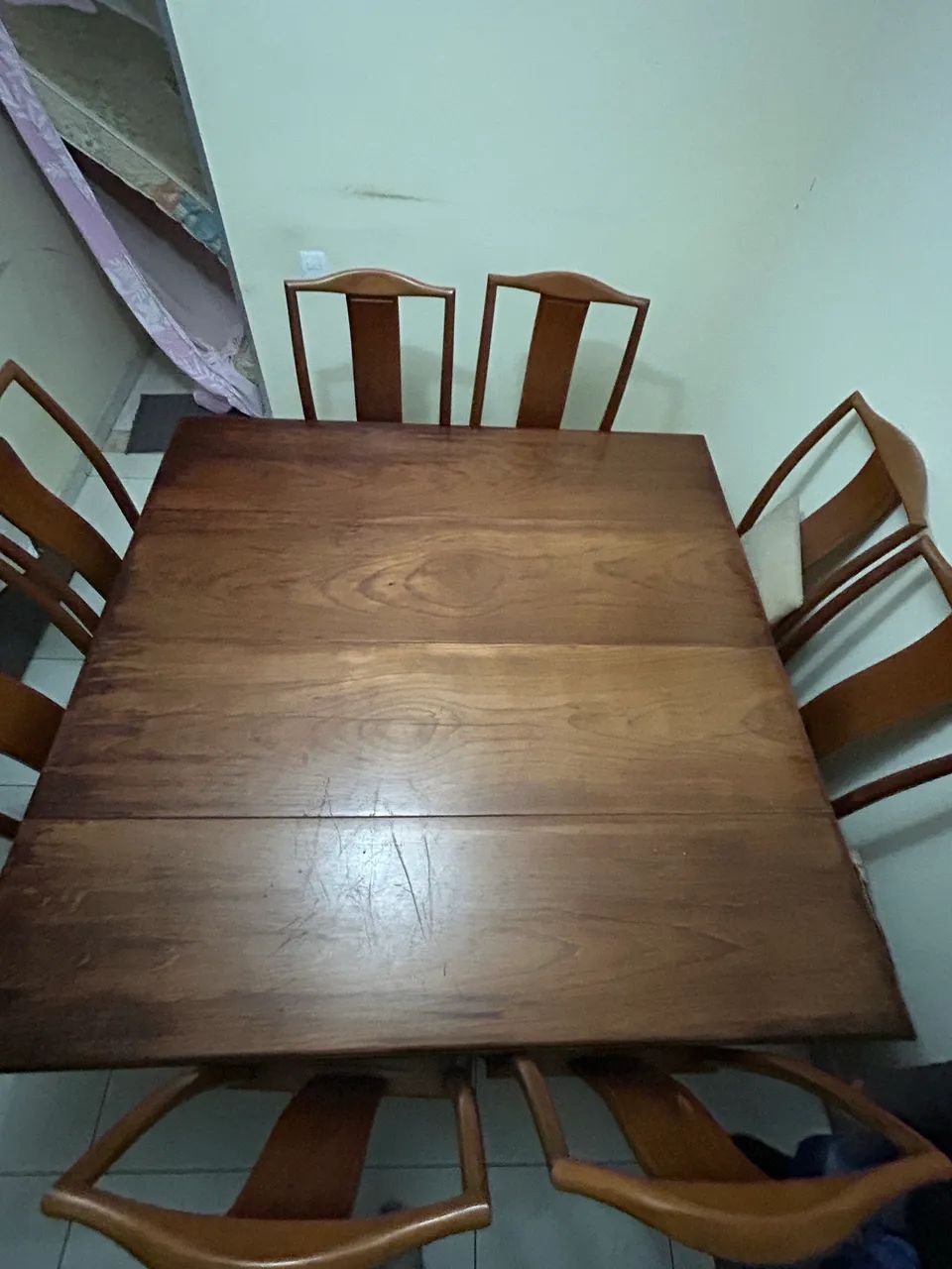 Mesa de madeira maciça 8 lugares - Foto 5