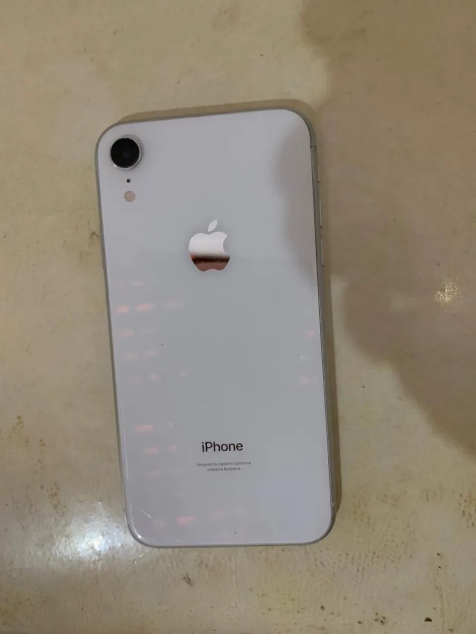 Troco ou vendo iPhone XR  - Foto 3