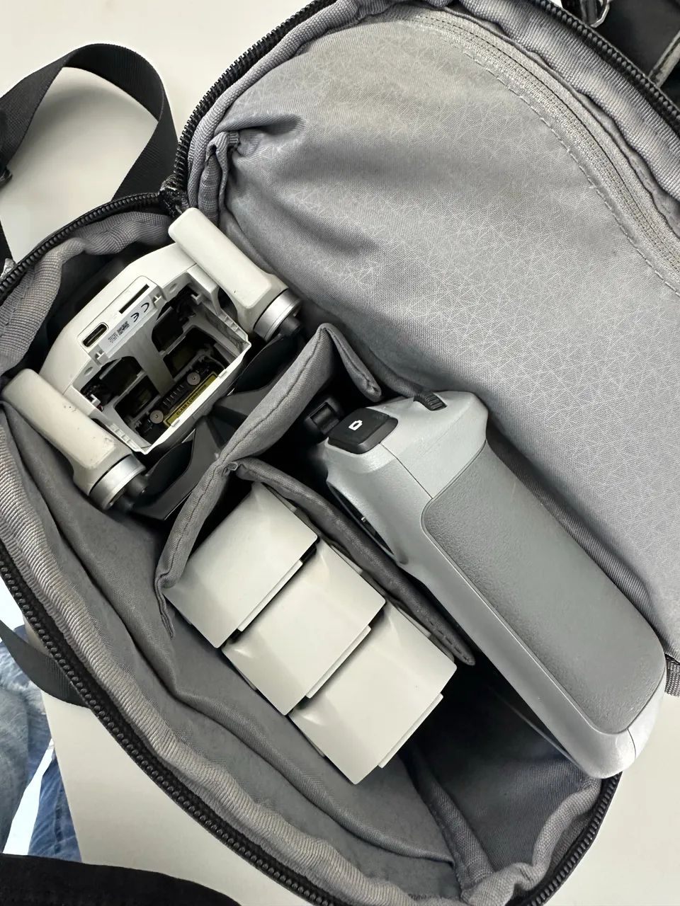 Drone Dji mini pro 4 fly more  - Foto 4