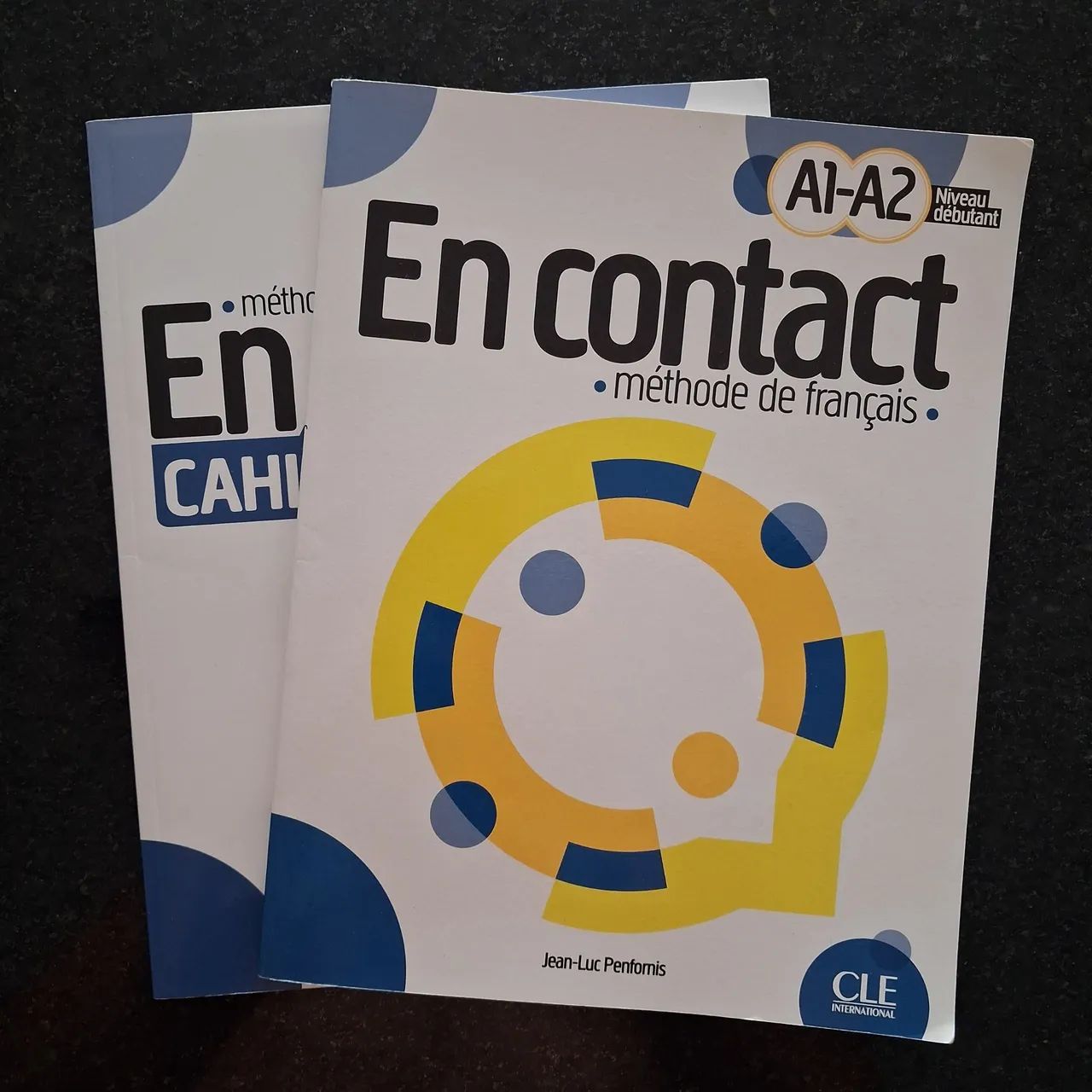 En Contact / Niveau Débutant A1-A2 / Livre de l'Élève / Cahier d