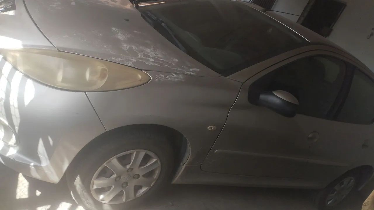 Peugeot 207 XR 1.4 FLEX 8V 3P 2012