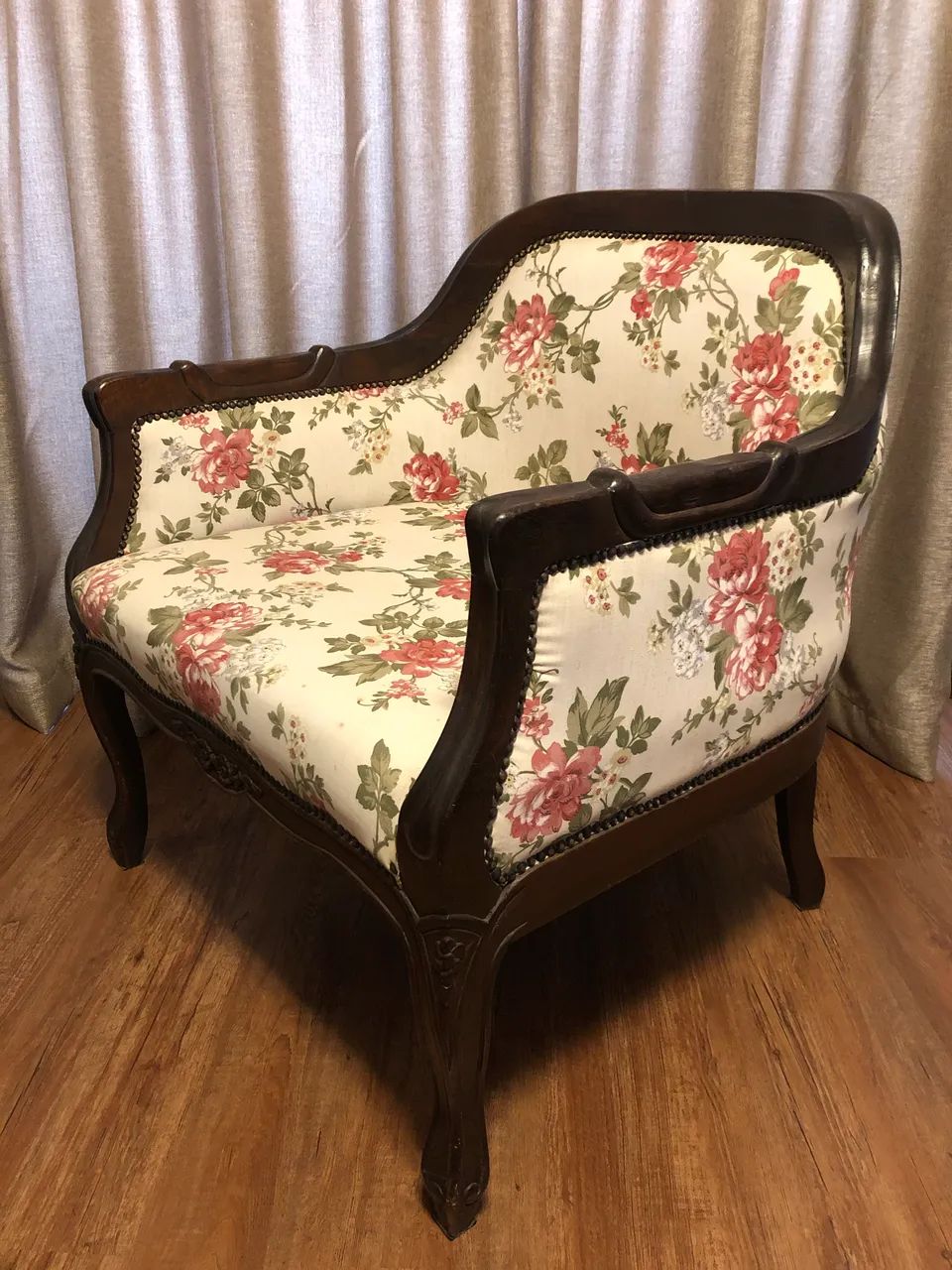 POLTRONA CLÁSSICA   - Foto 3