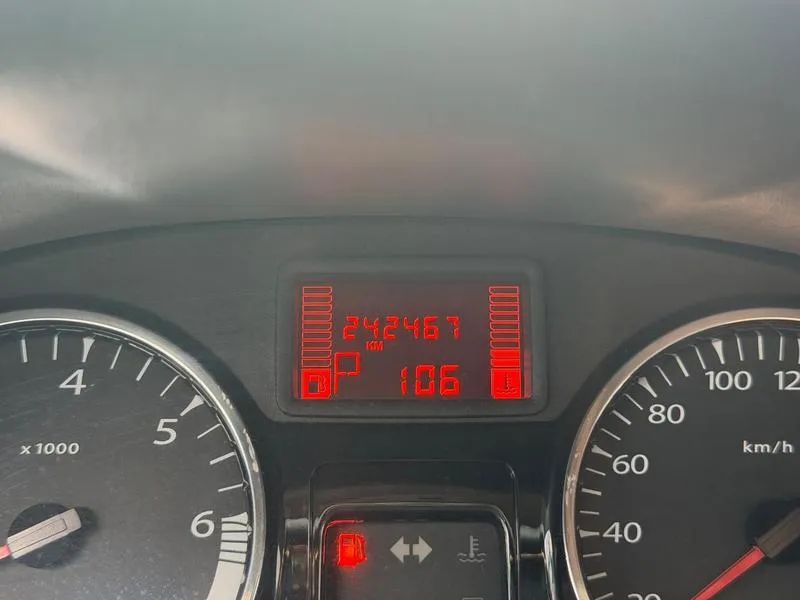 Renault Duster Dynamique 2.0 Hi-flex 16V Aut. 2013 - Foto 4