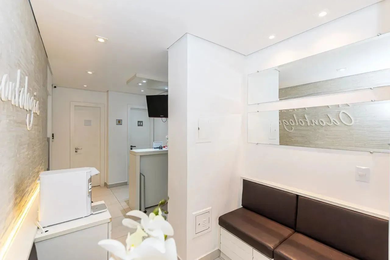 Sala comercial a venda com 4 consultórios, 71 m² - Centro - Foto 3