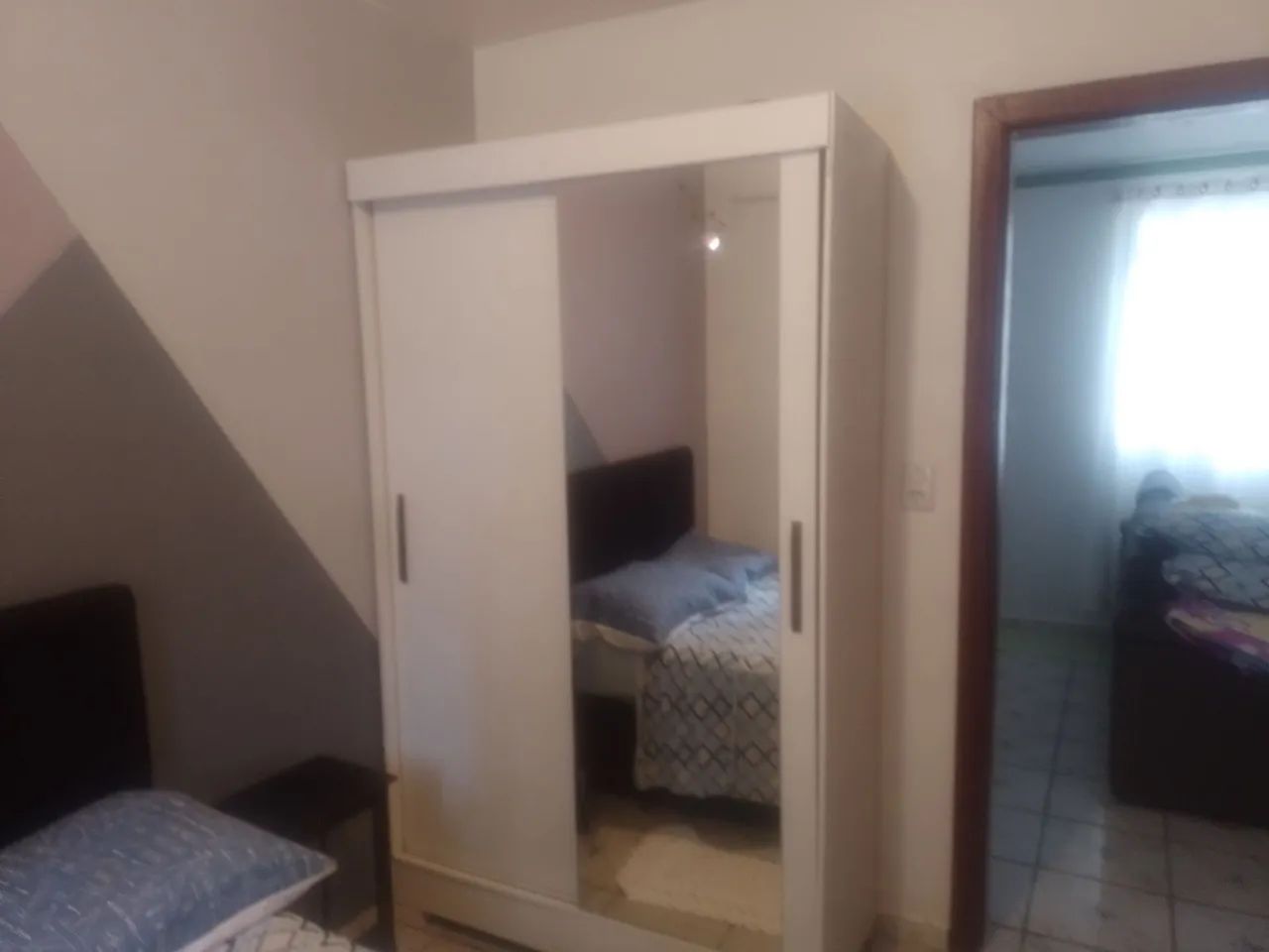 Aluga-se quarto para estudante.  - Foto 2