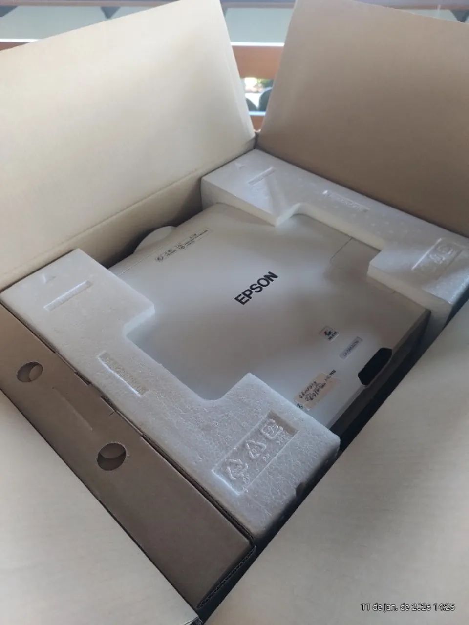 Epson EH-TW8300W 4K Wireless ? Modelo Premium ? Lâmpada 1300h - Foto 2