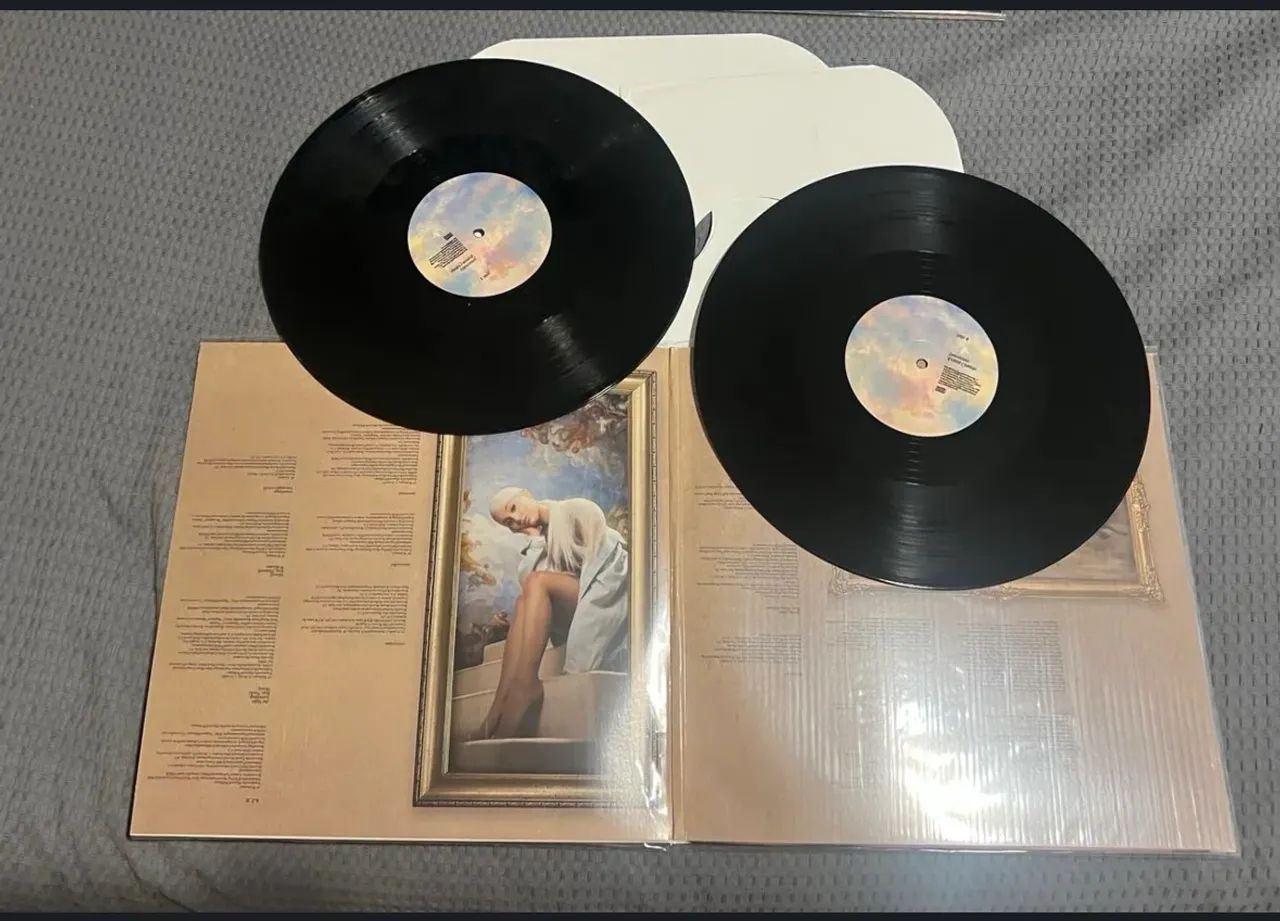ARIANA GRANDE - SWEETENER VINIL - Foto 2