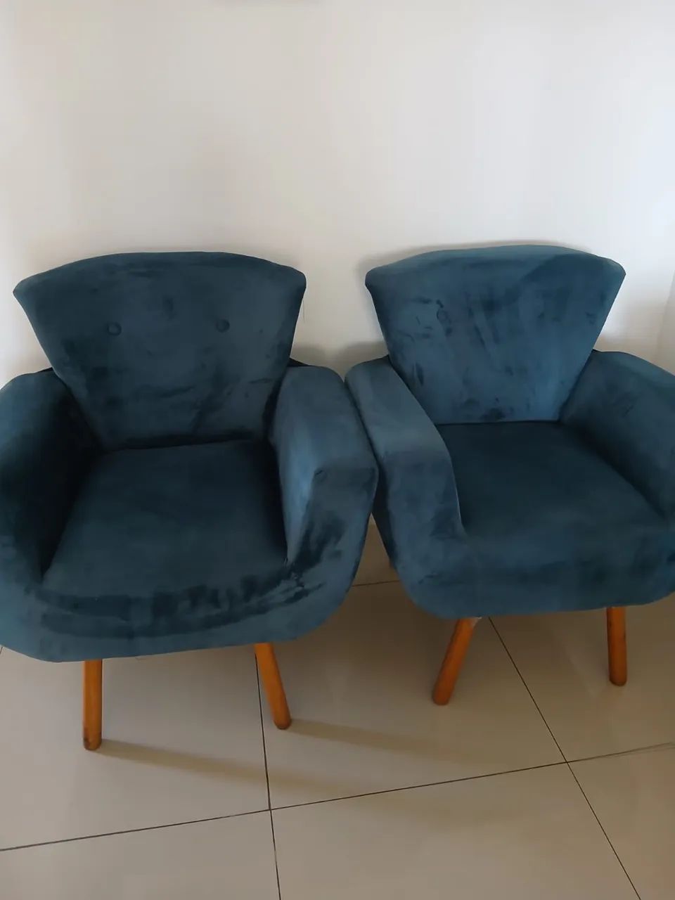 Cadeiras tipo poltronas - Foto 2