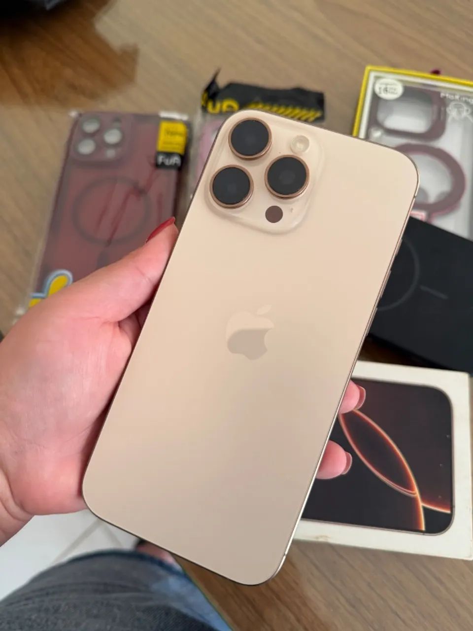 iPhone 16 pro max 256 - Foto 2
