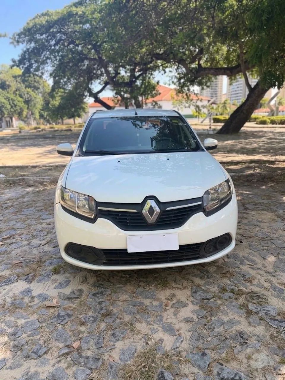 Renault Logan Expression Hi-flex 1.6 8V 4P 2017 - Foto 4
