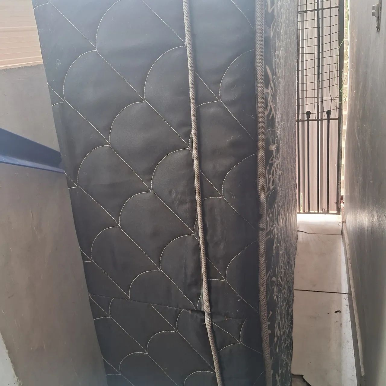 Cama box casal com colchão. Acoplado  - Foto 2