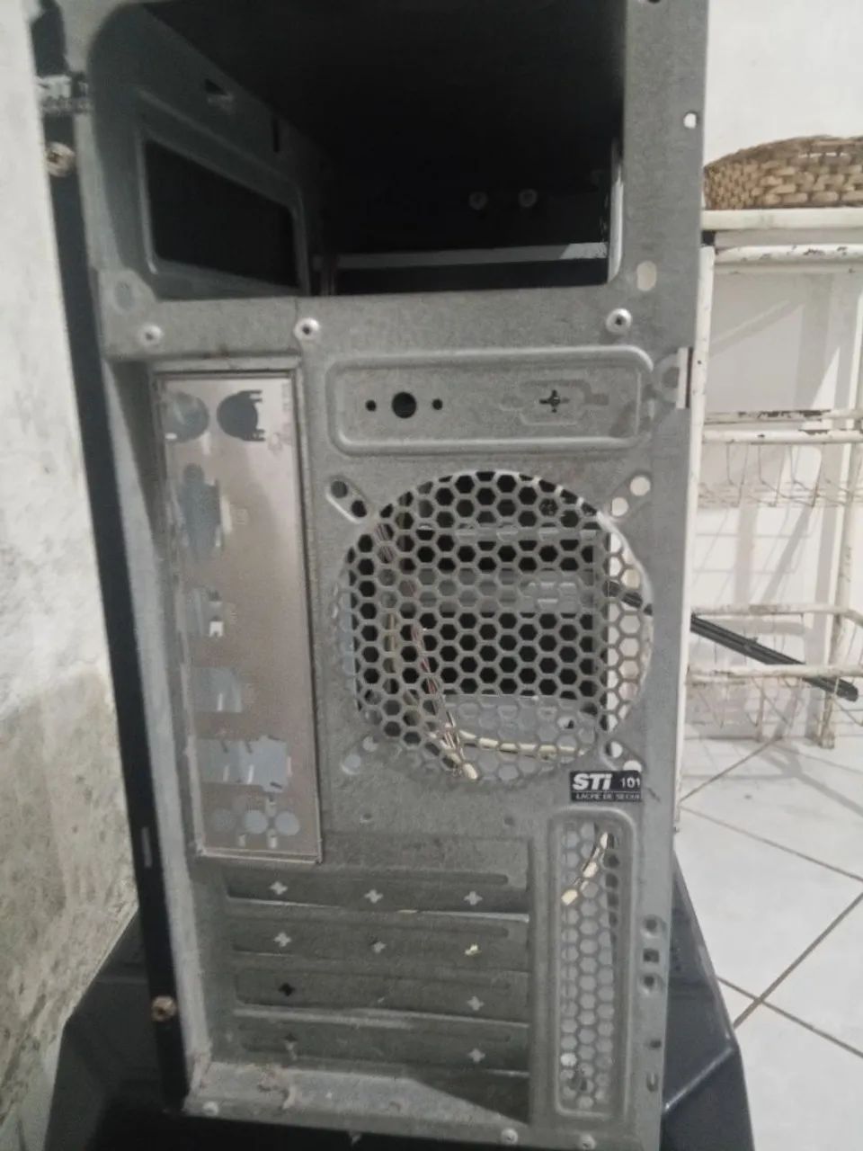 Gabinete de desktop  - Foto 3