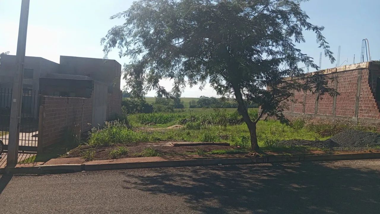 Terreno inteiro a venda ou troca